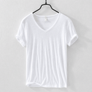 Camiseta Masculina Gola V Slim Vila Velha