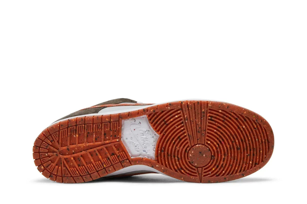 Crushed D.C. x Nike SB Dunk Low Golden Hour Colorido