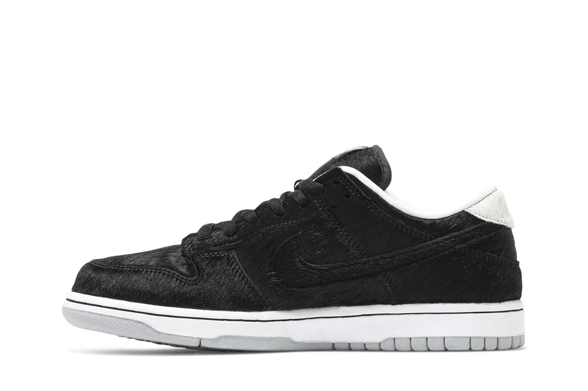 Medicom Toy x Nike SB Dunk Be@rbrick Preto