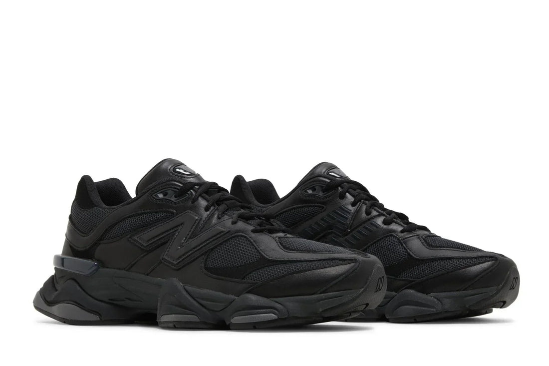 New Balance 9060 Triple Black Preto