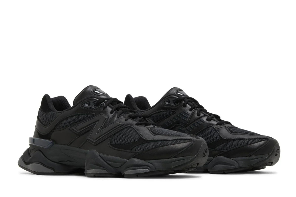 New Balance 9060 Triple Black Preto