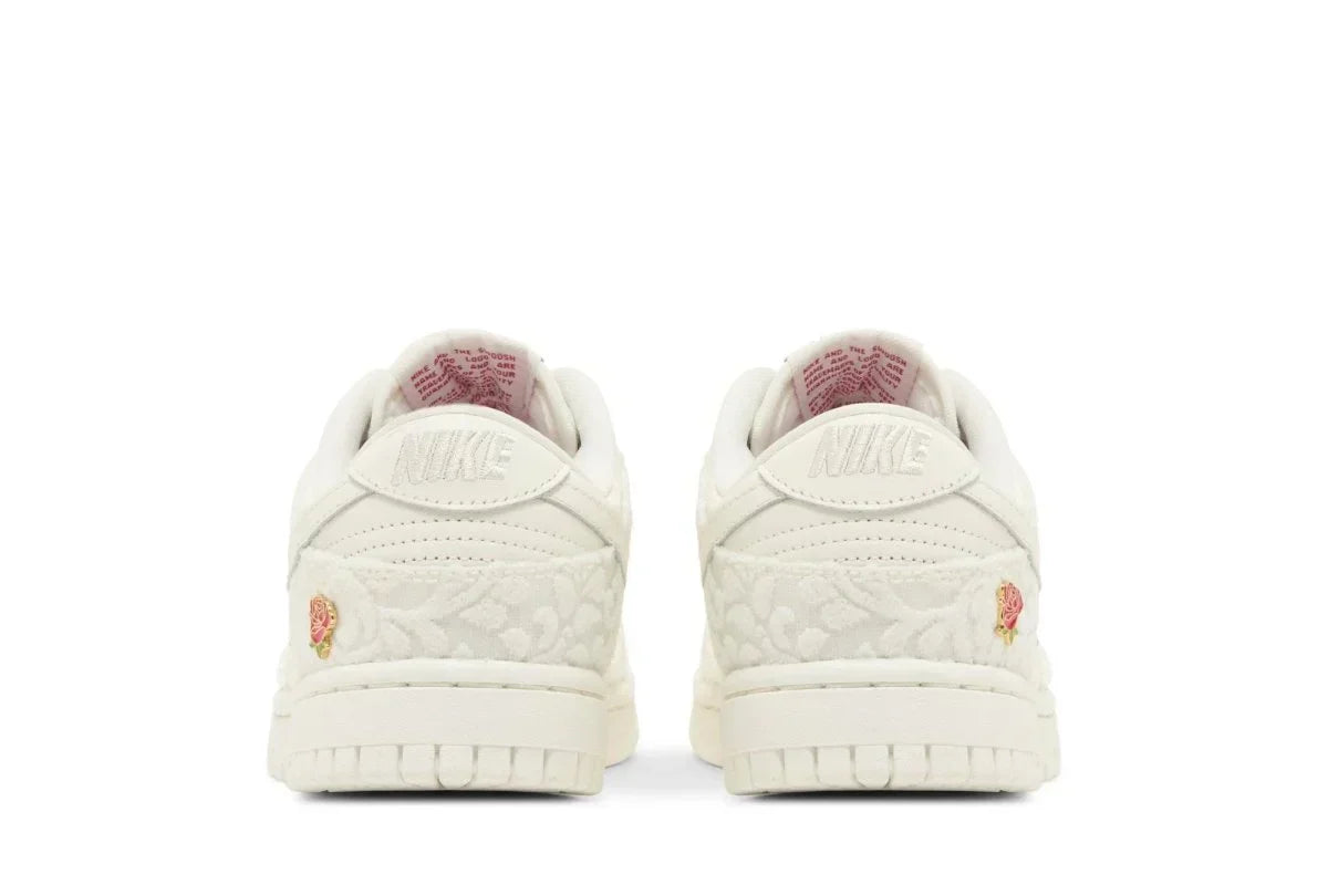 Nike Dunk Low Give Her Flowers Branco